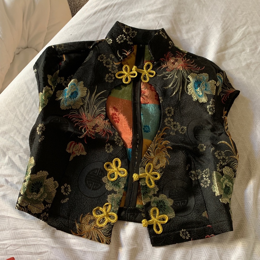 Verge girl - stay the night top (black)